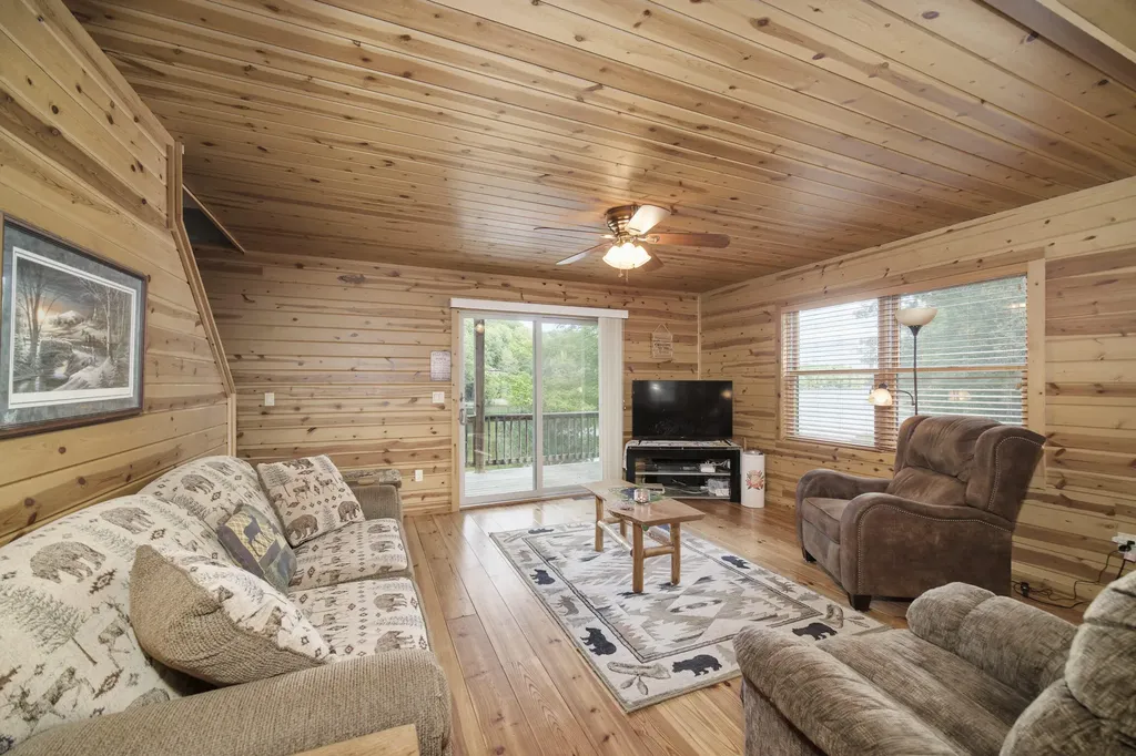 6124 N Larson Road Sheridan Township MI 49410