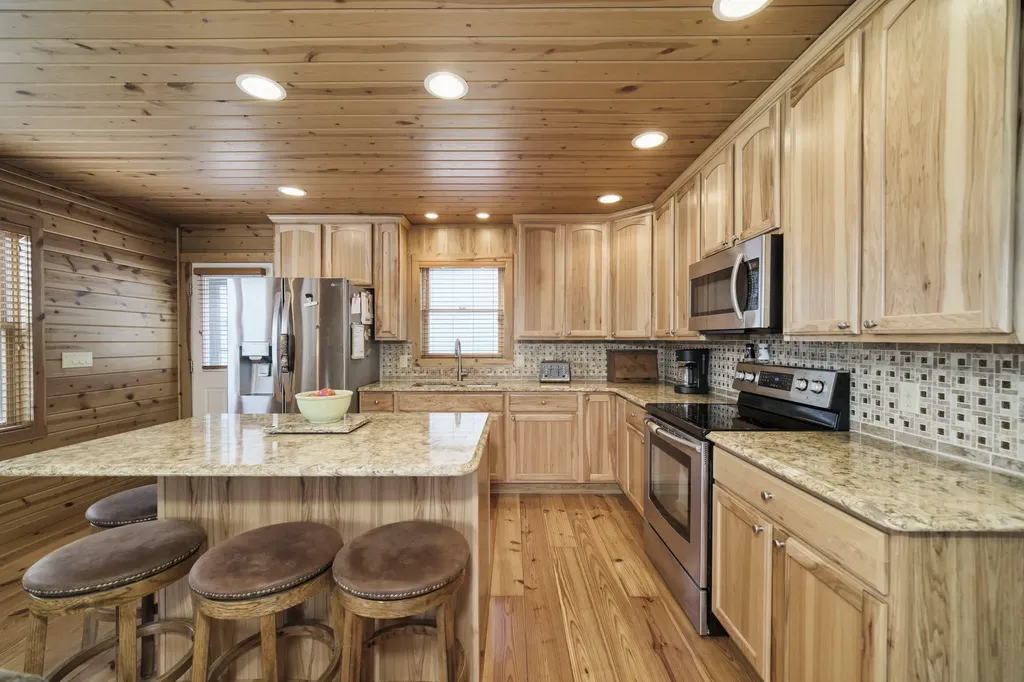 6124 N Larson Road Sheridan Township MI 49410