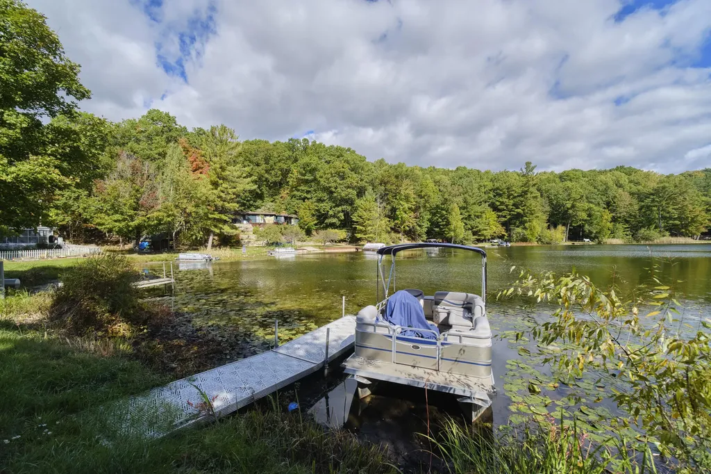 6124 N Larson Road Sheridan Township MI 49410