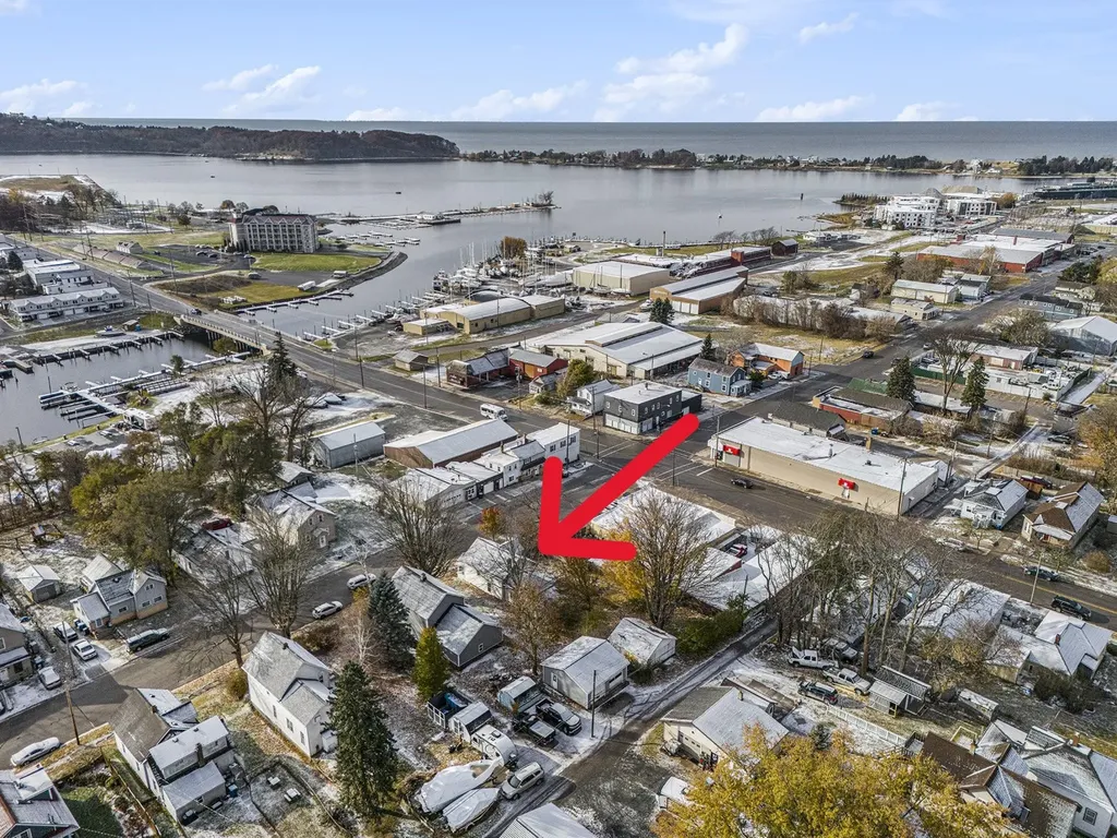 603 E Dowland Street Ludington City MI 49431