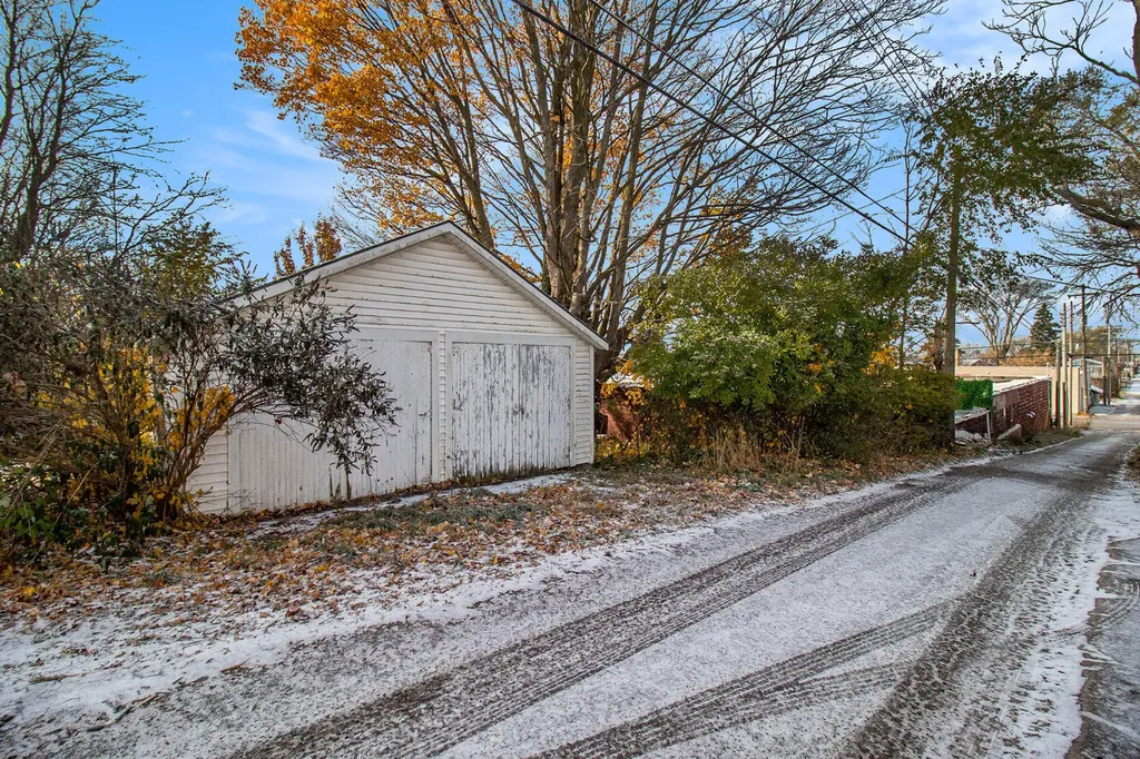 603 E Dowland Street Ludington City MI 49431