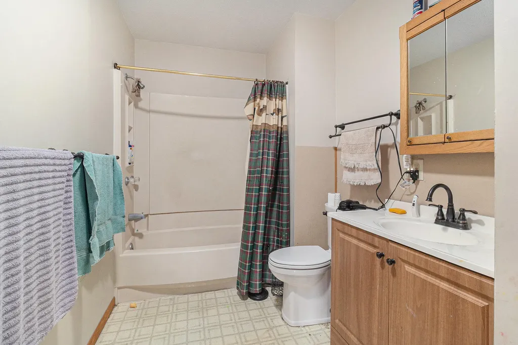 17764 Round Lake Road Norman Township MI 49689
