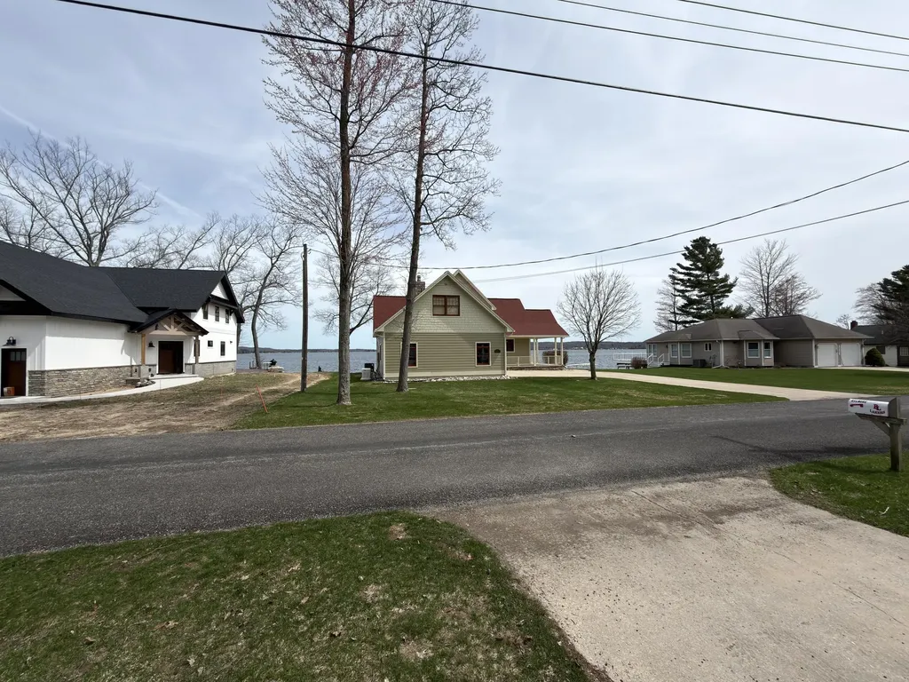 13200 Hopkins Forest Drive Pleasanton Township MI 49614