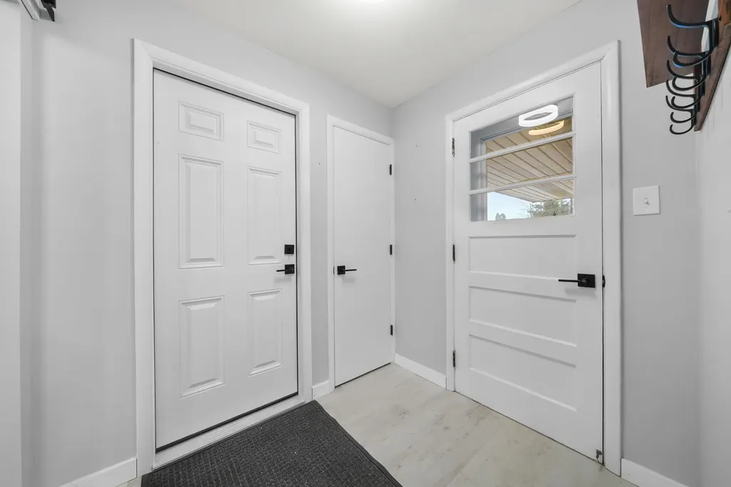 616 Lakeshore Drive Cadillac City MI 49601