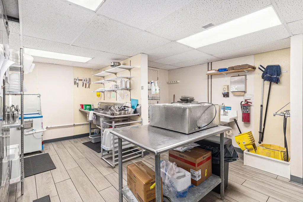 1882 N Lakeshore Drive Hamlin Township MI 49431