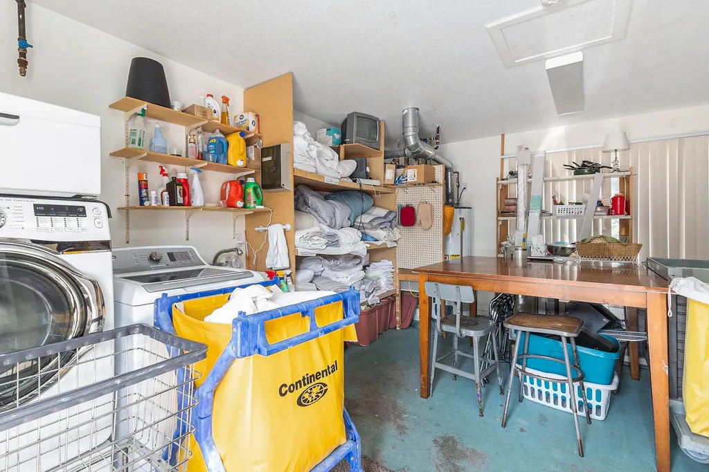 1882 N Lakeshore Drive Hamlin Township MI 49431