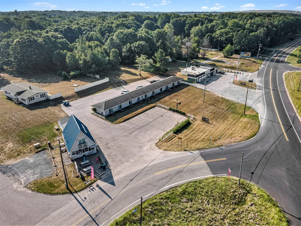 1882 N Lakeshore Drive Hamlin Township MI 49431