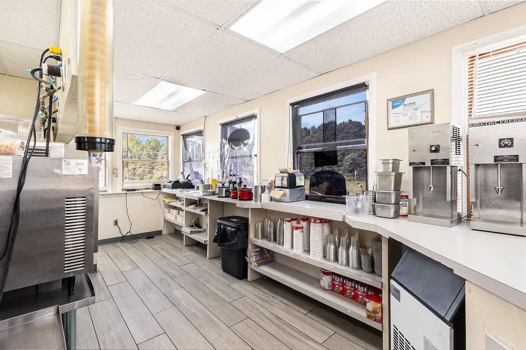1882 N Lakeshore Drive Hamlin Township MI 49431