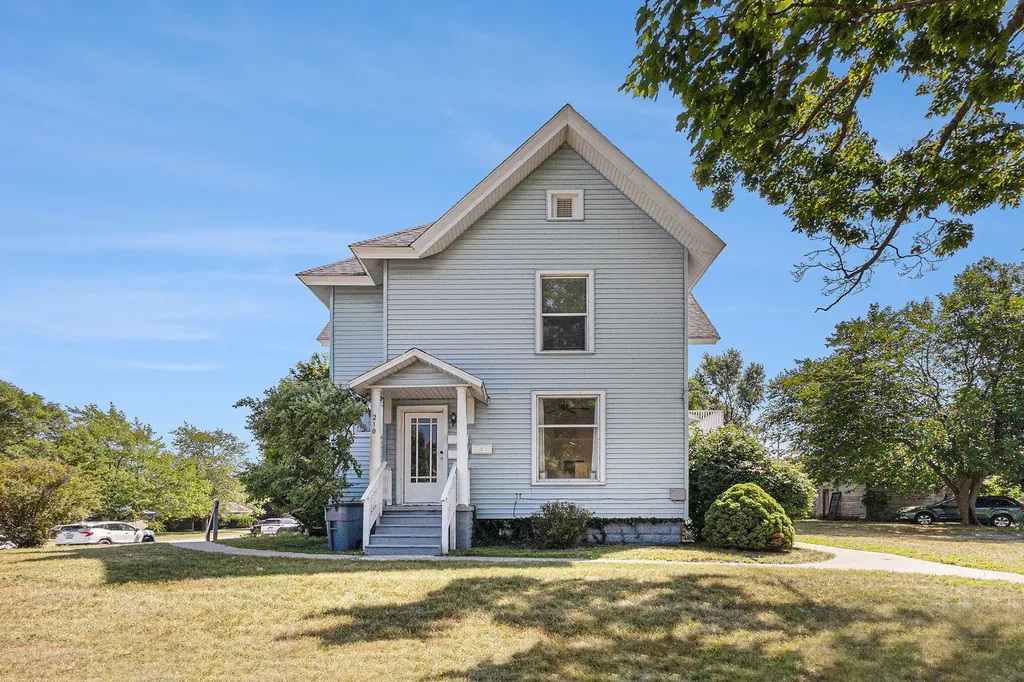 210 N Lavinia Street Ludington City MI 49431