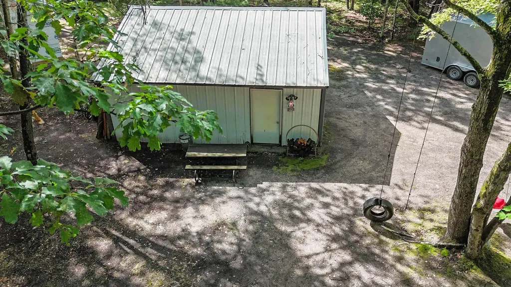 10450 N Tuttle Road Unknown City MI 49411