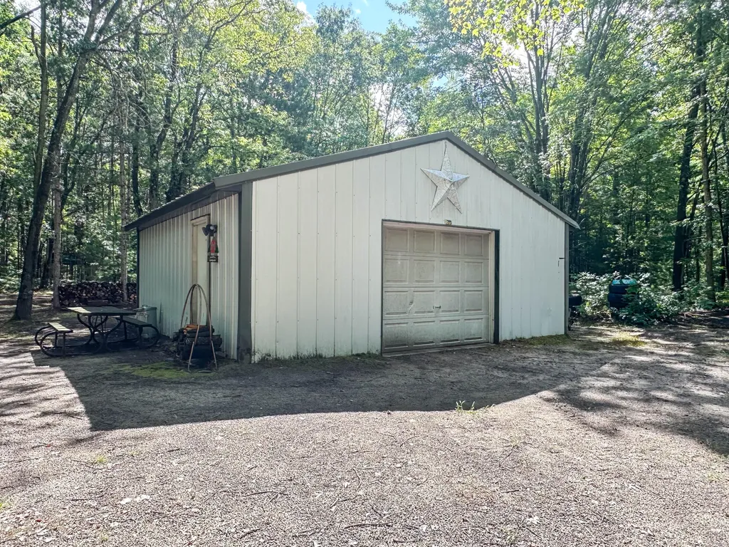 10450 N Tuttle Road Unknown City MI 49411