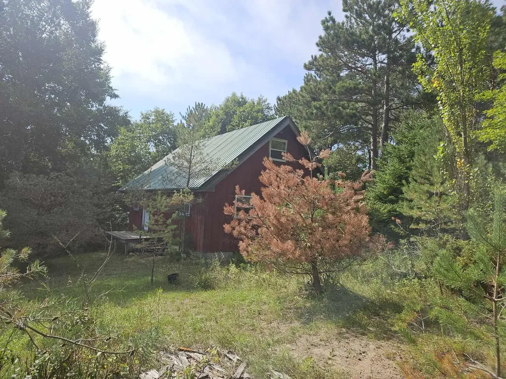 928 Pilgrim Highway Crystal Lake Township MI 49635