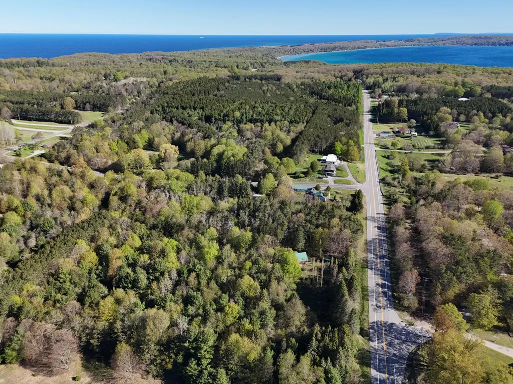 928 Pilgrim Highway Crystal Lake Township MI 49635