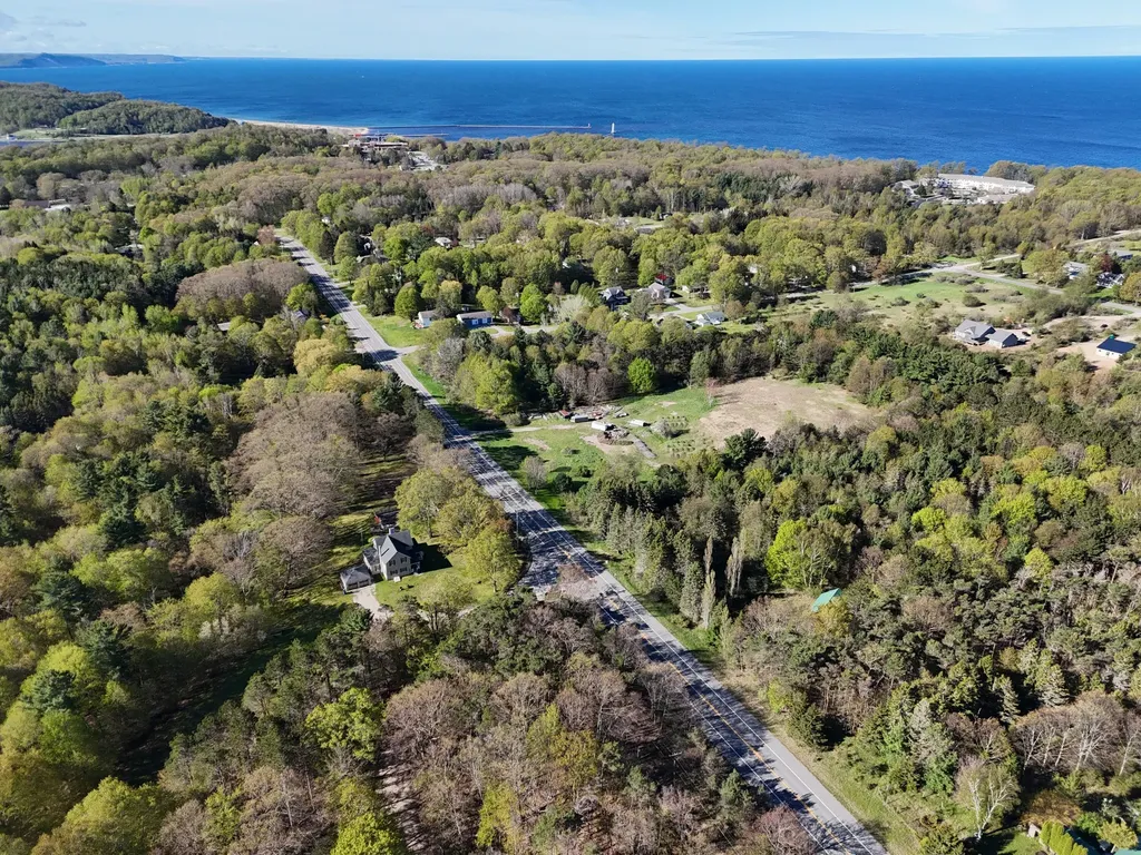 928 Pilgrim Highway Crystal Lake Township MI 49635