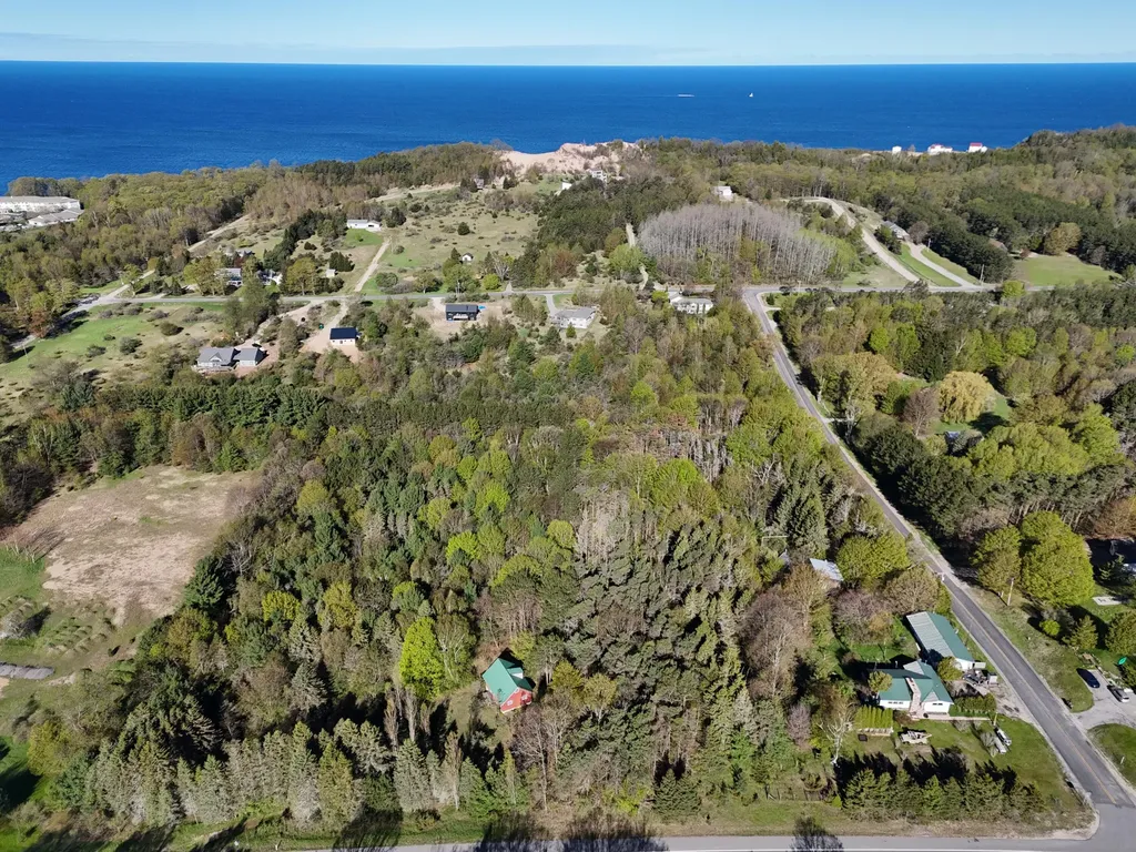 928 Pilgrim Highway Crystal Lake Township MI 49635