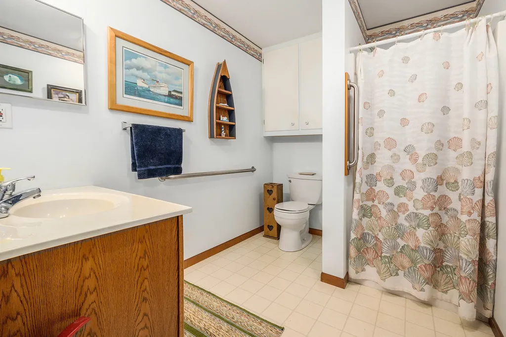 921 N Hancock Street Pentwater Village MI 49449