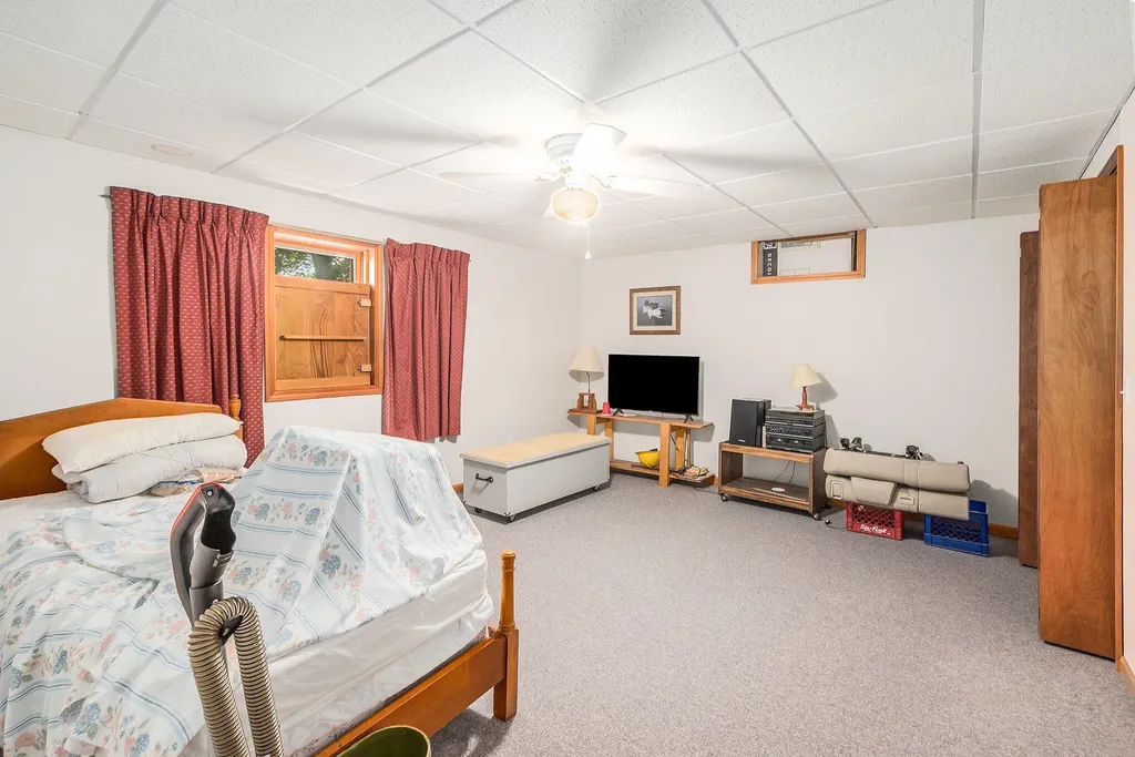 921 N Hancock Street Pentwater Village MI 49449