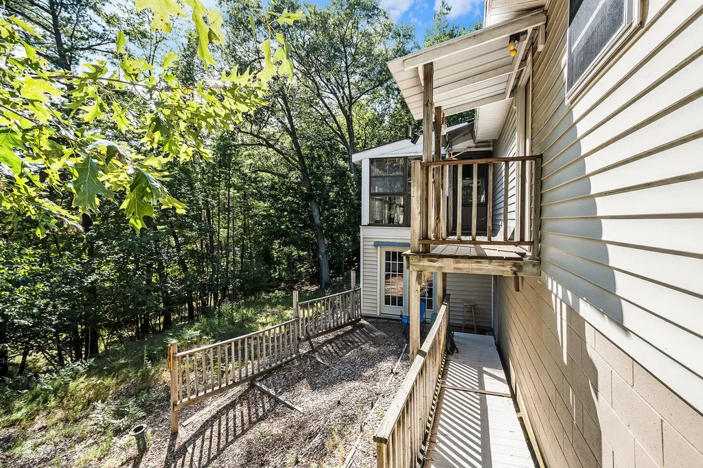 921 N Hancock Street Pentwater Village MI 49449