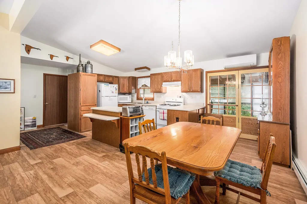 921 N Hancock Street Pentwater Village MI 49449