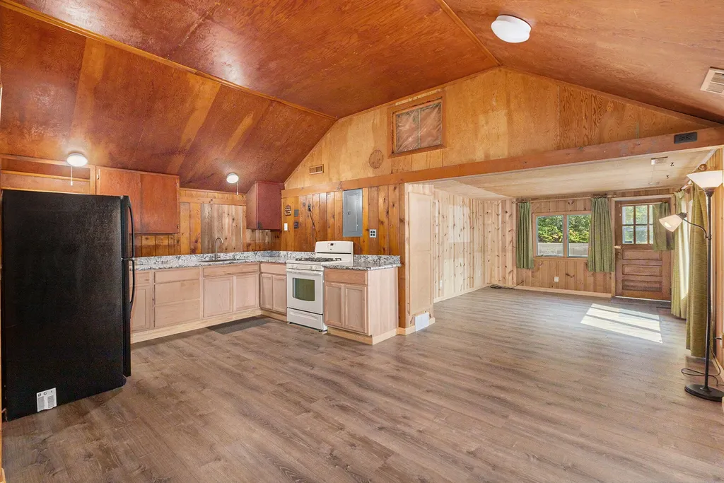 8804 Sunset Trail Road NE Blue Lake Township MI 49659