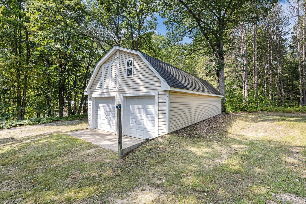 8804 Sunset Trail Road NE Blue Lake Township MI 49659
