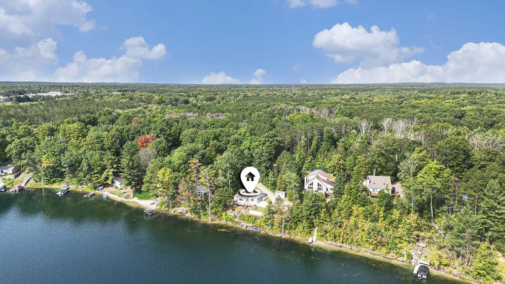 8804 Sunset Trail Road NE Blue Lake Township MI 49659
