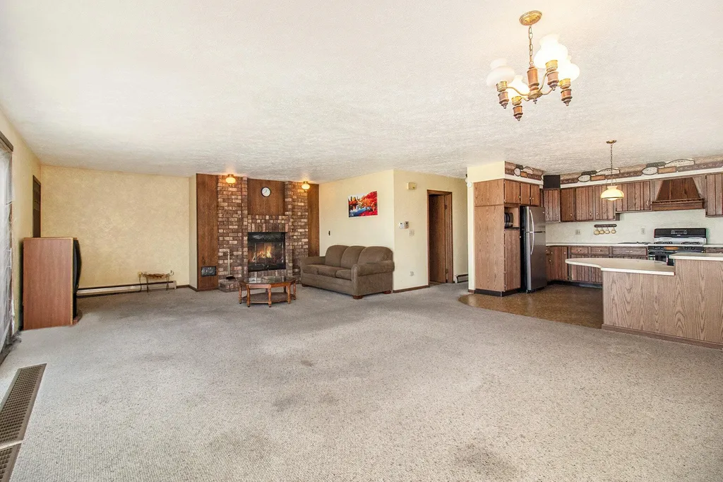 929 S Washington Avenue Ludington City MI 49431