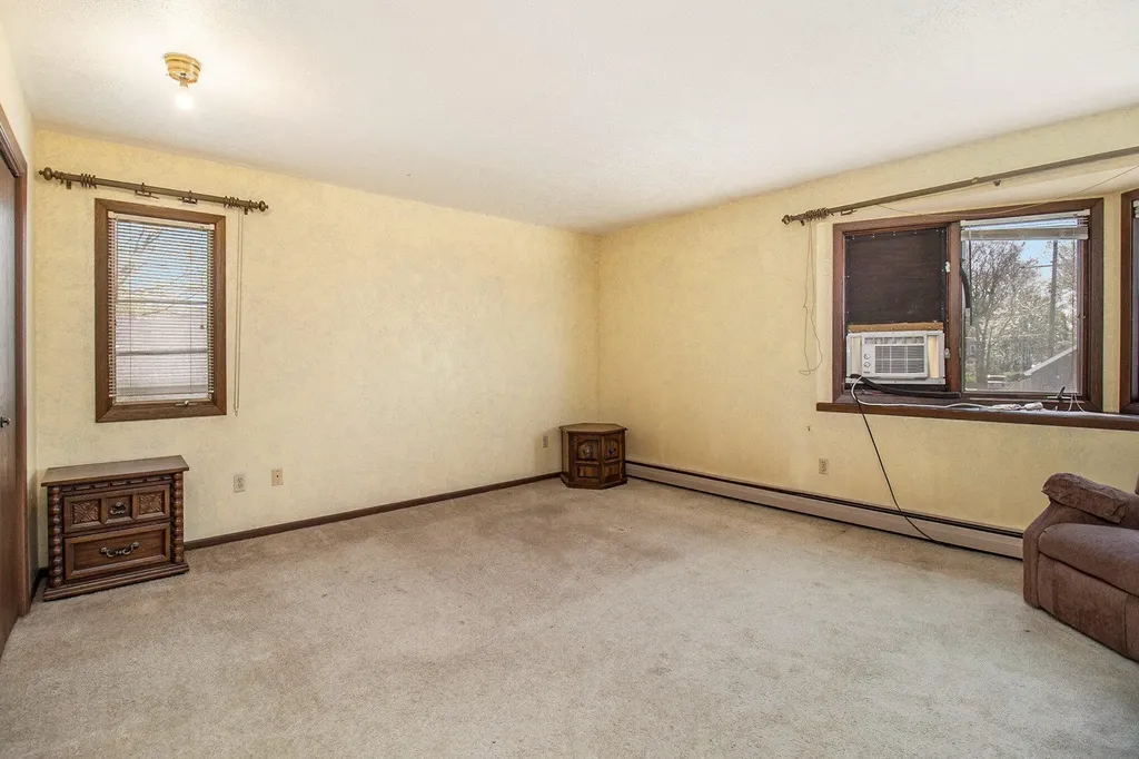 929 S Washington Avenue Ludington City MI 49431