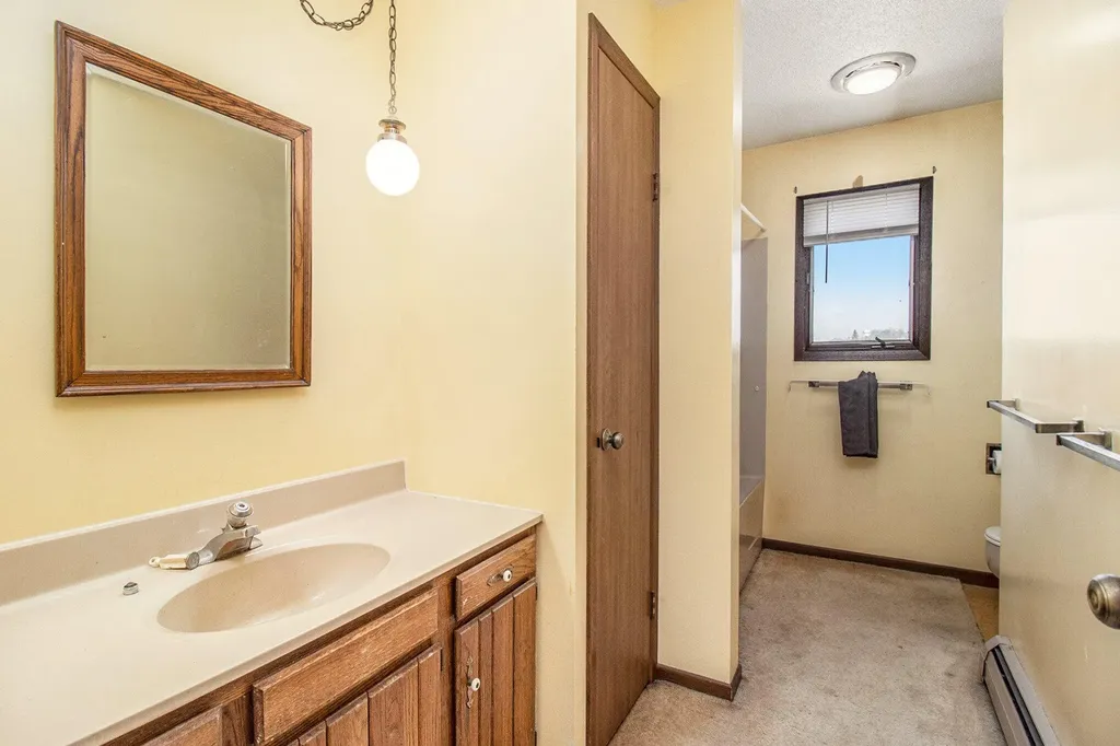 929 S Washington Avenue Ludington City MI 49431
