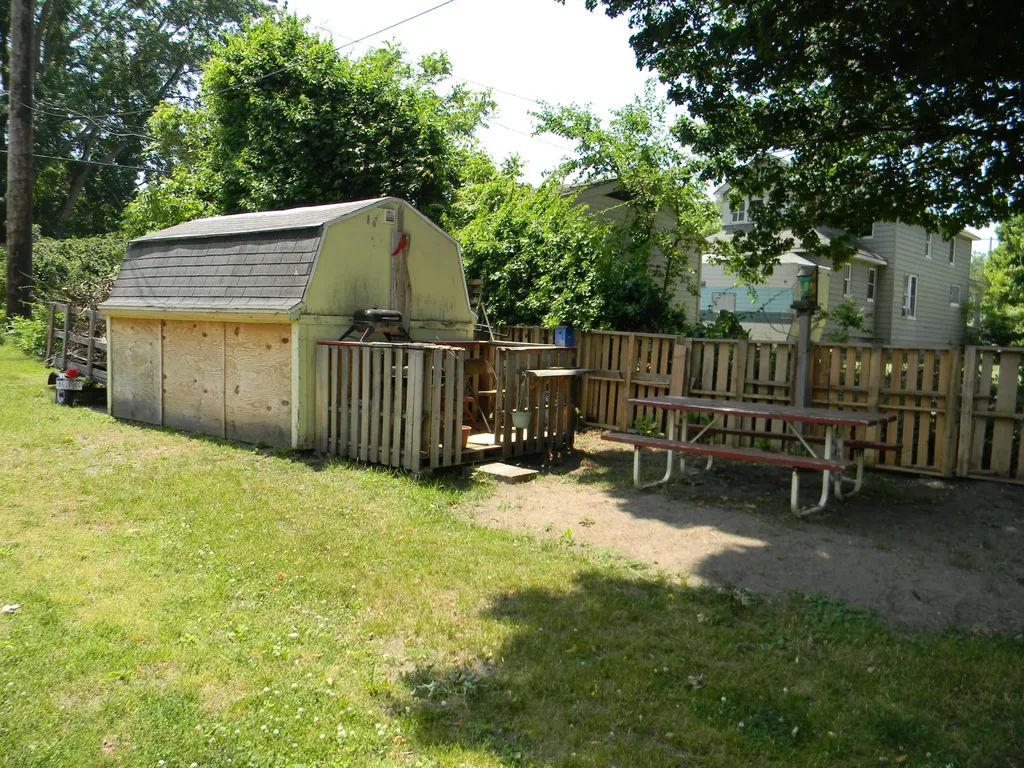 302 First Street Ludington City MI 49431