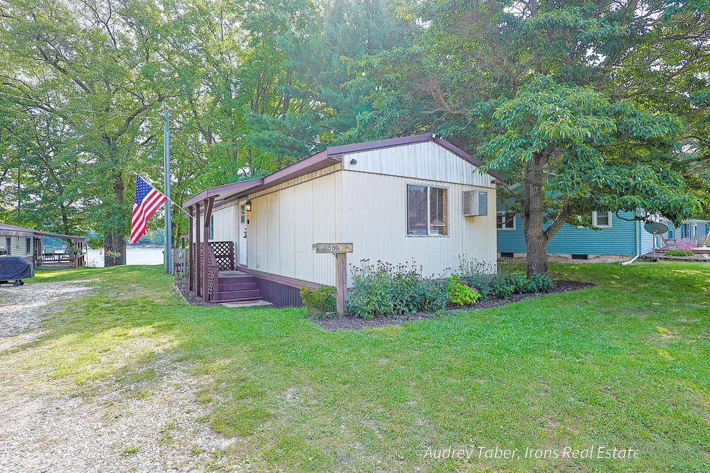 5190 N Bass Lake Road Sauble Township MI 49644
