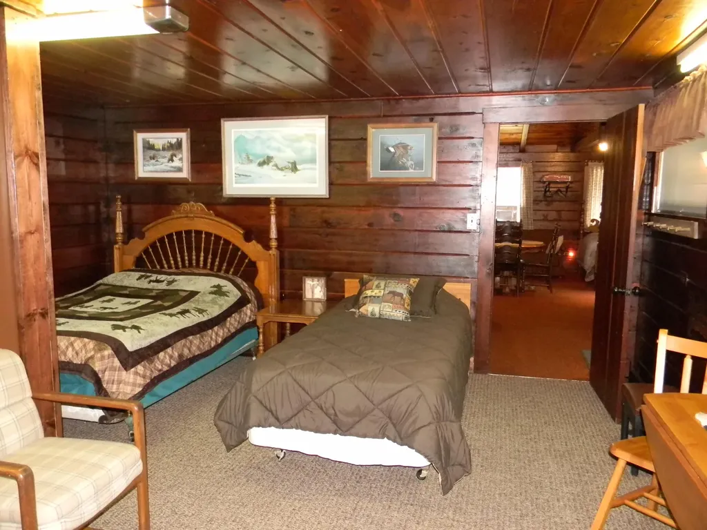 1306 N Tippy Dam Road Dickson Township MI 49689