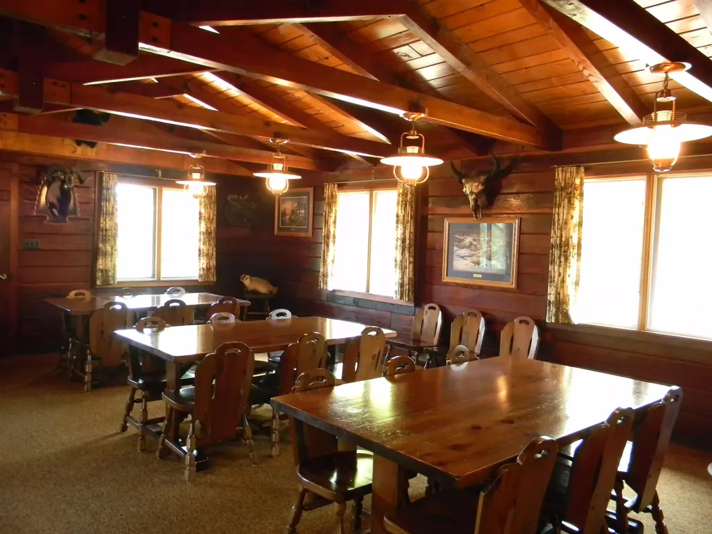 1306 N Tippy Dam Road Dickson Township MI 49689