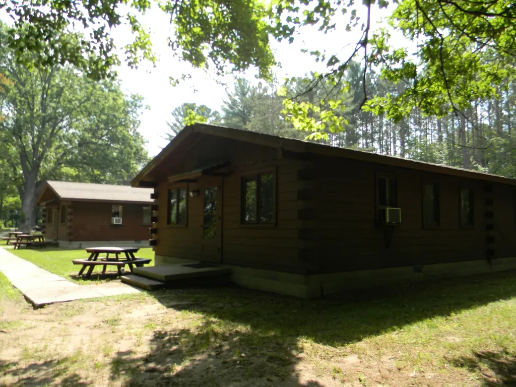 1306 N Tippy Dam Road Dickson Township MI 49689