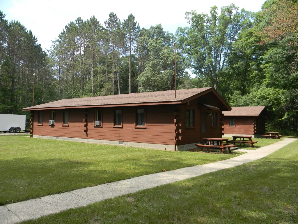 1306 N Tippy Dam Road Dickson Township MI 49689