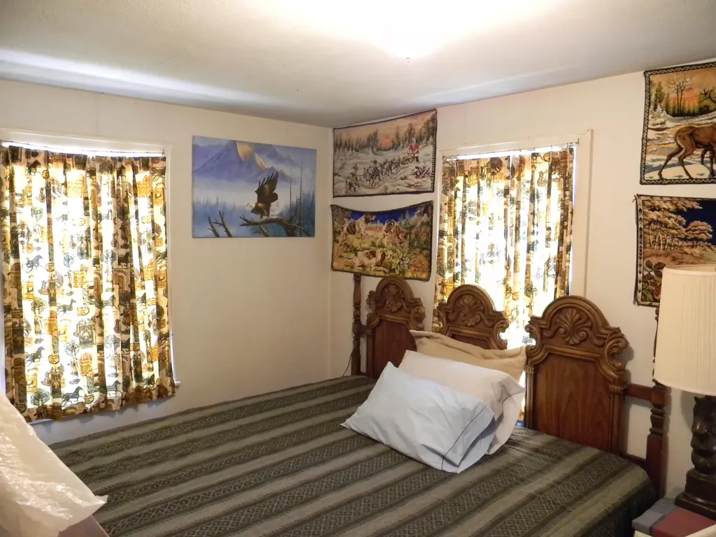 1306 N Tippy Dam Road Dickson Township MI 49689