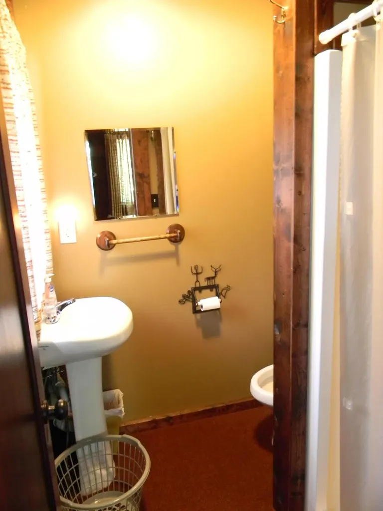 1306 N Tippy Dam Road Dickson Township MI 49689
