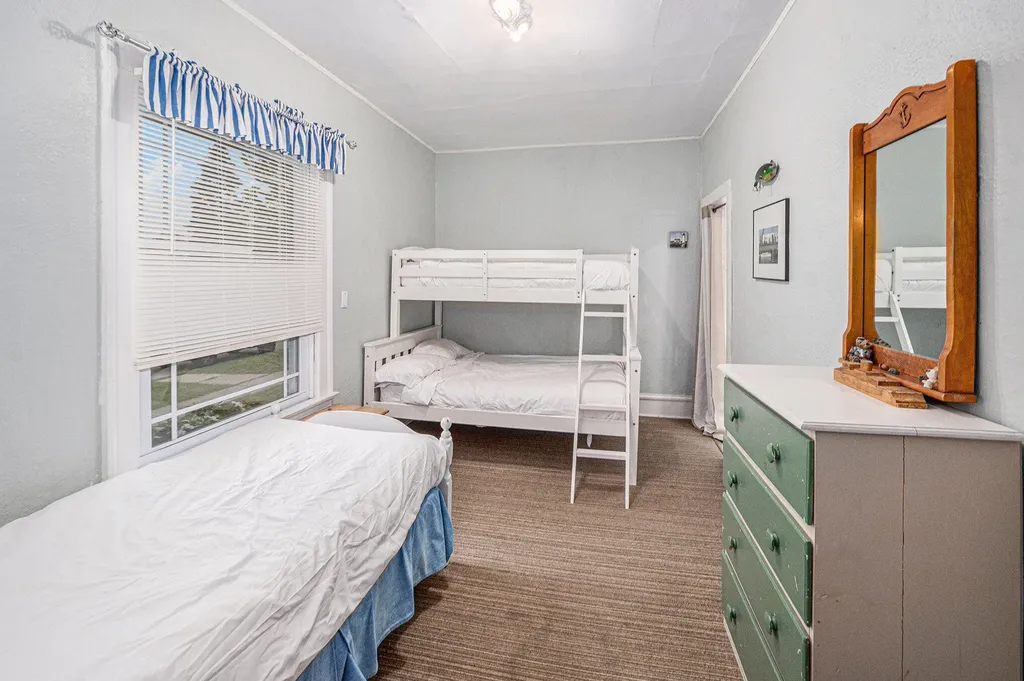 706 W Loomis Street Ludington City MI 49431