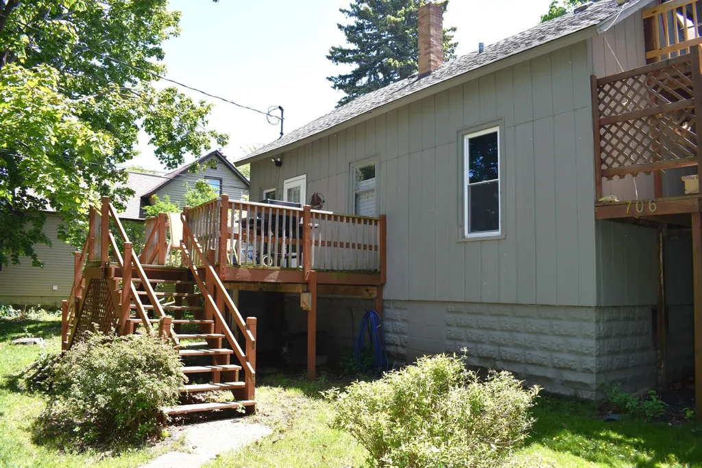 706 W Loomis Street Ludington City MI 49431