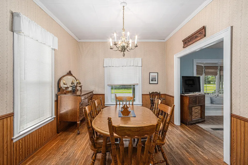 706 W Loomis Street Ludington City MI 49431