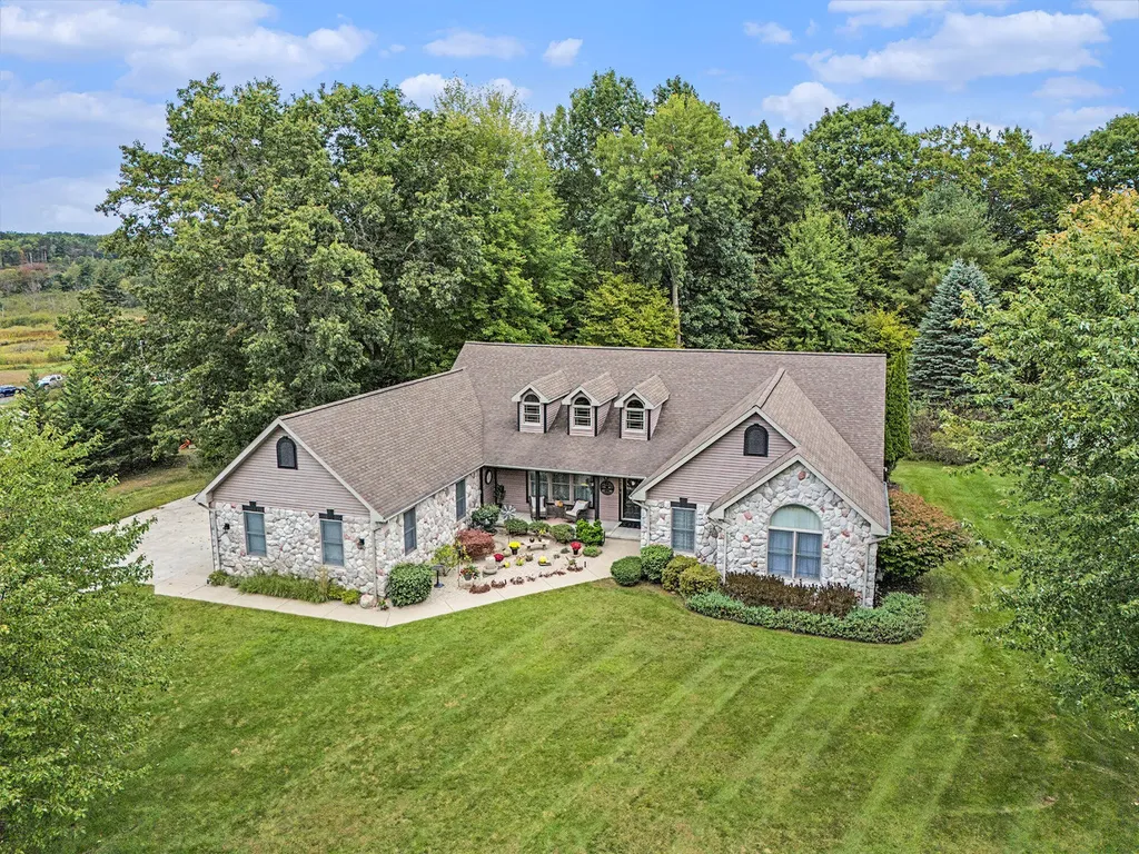 5450 W Riverside Drive Pere Marquette Charter Township MI 49431