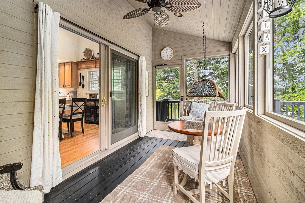 5450 W Riverside Drive Pere Marquette Charter Township MI 49431