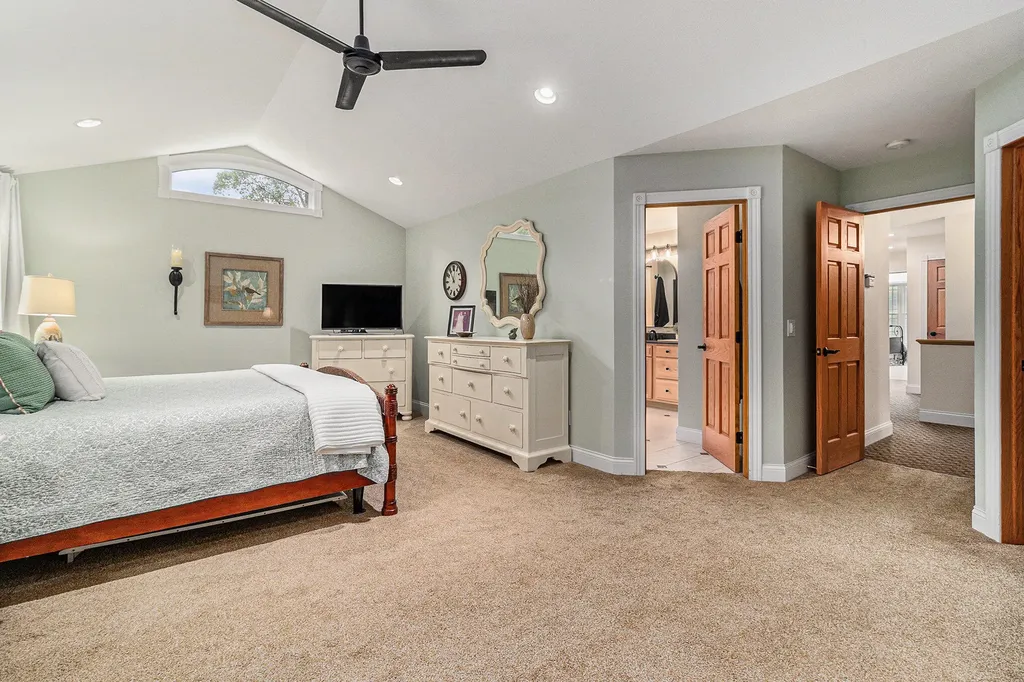 5450 W Riverside Drive Pere Marquette Charter Township MI 49431