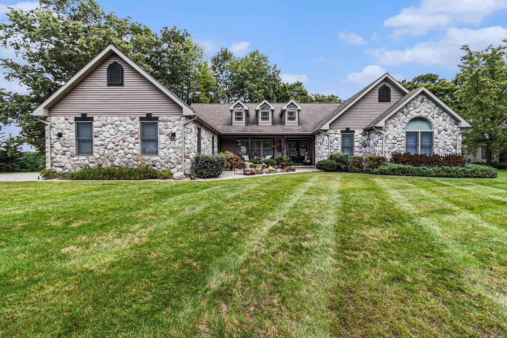 5450 W Riverside Drive Pere Marquette Charter Township MI 49431