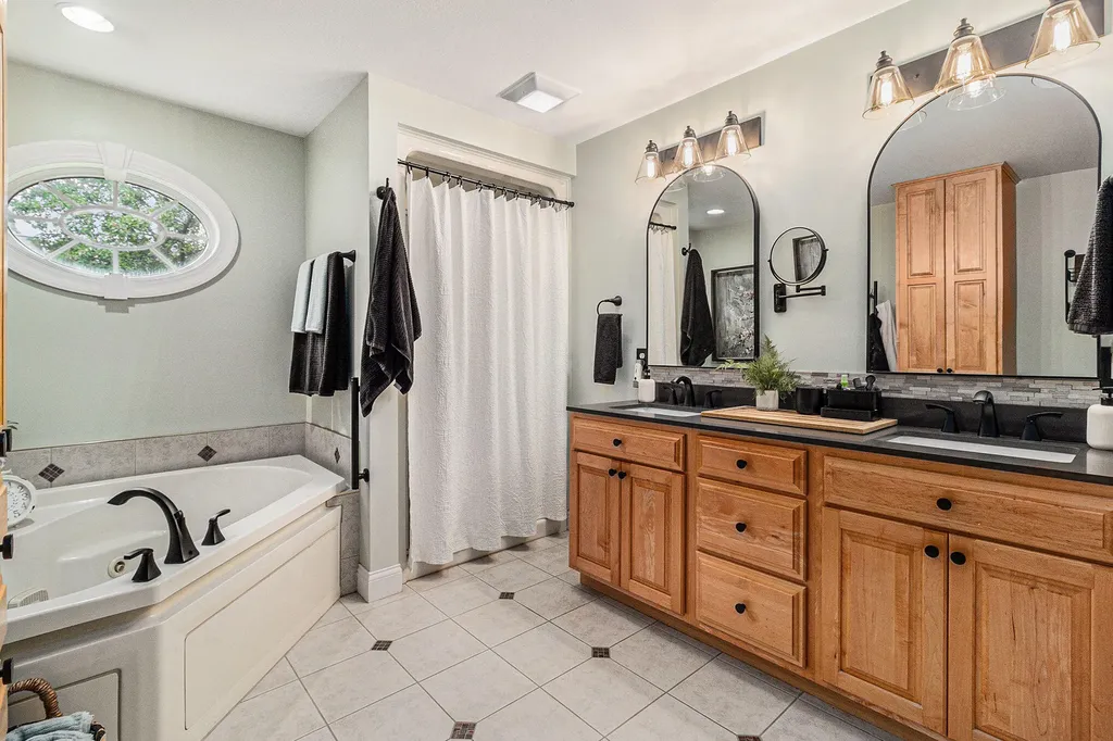5450 W Riverside Drive Pere Marquette Charter Township MI 49431