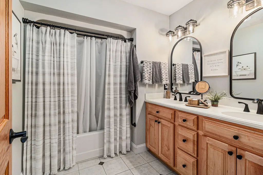 5450 W Riverside Drive Pere Marquette Charter Township MI 49431