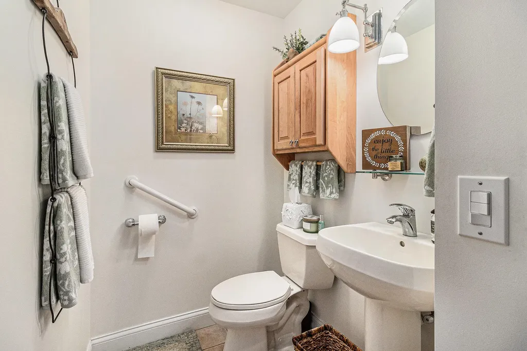 5450 W Riverside Drive Pere Marquette Charter Township MI 49431