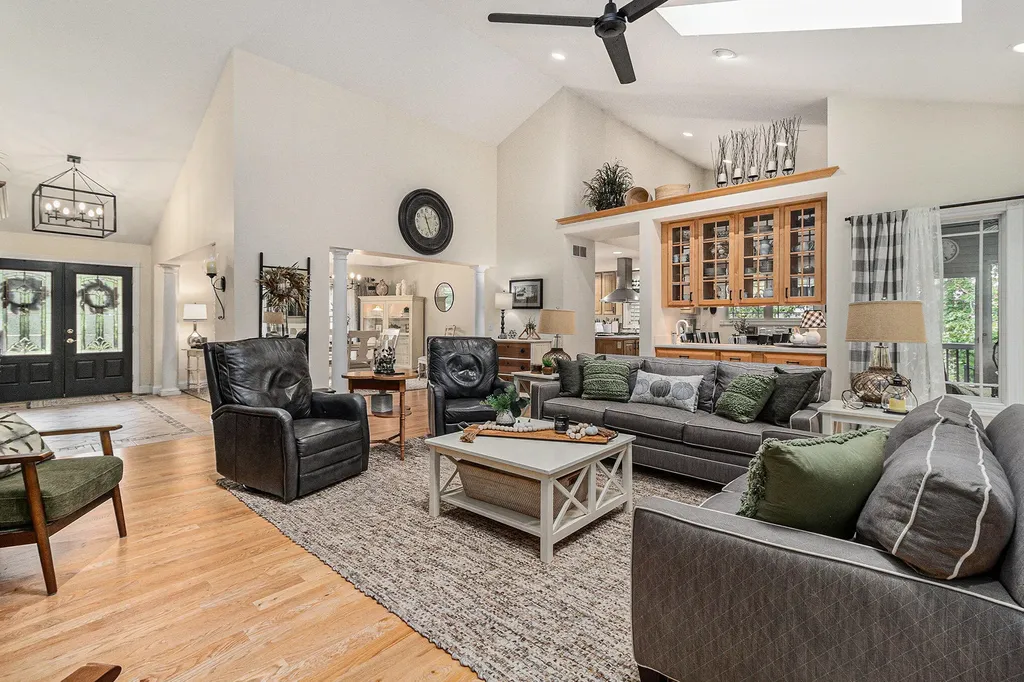 5450 W Riverside Drive Pere Marquette Charter Township MI 49431