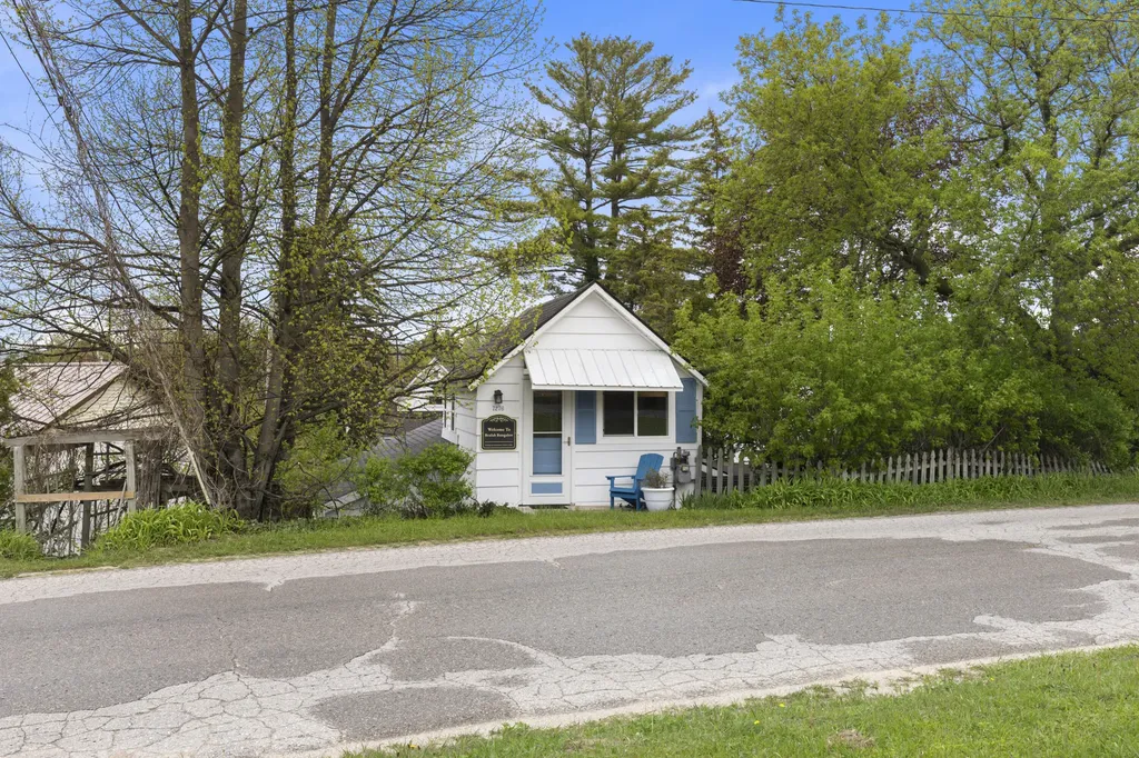 7276 Commercial Street Beulah Village MI 49617