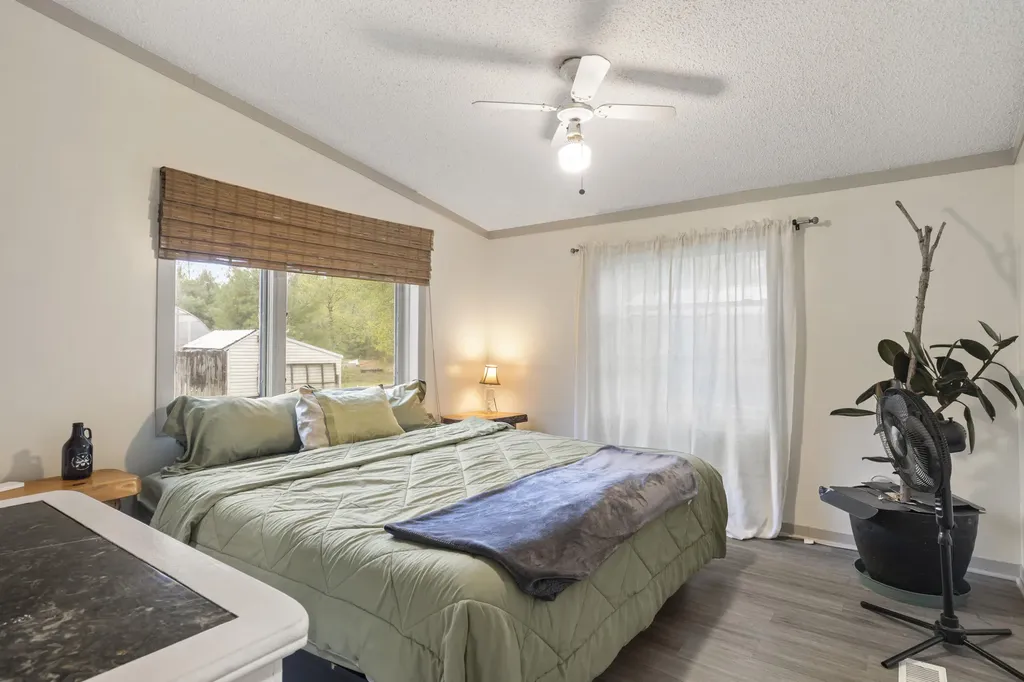 11774 Healy Lake Road Maple Grove Township MI 49614